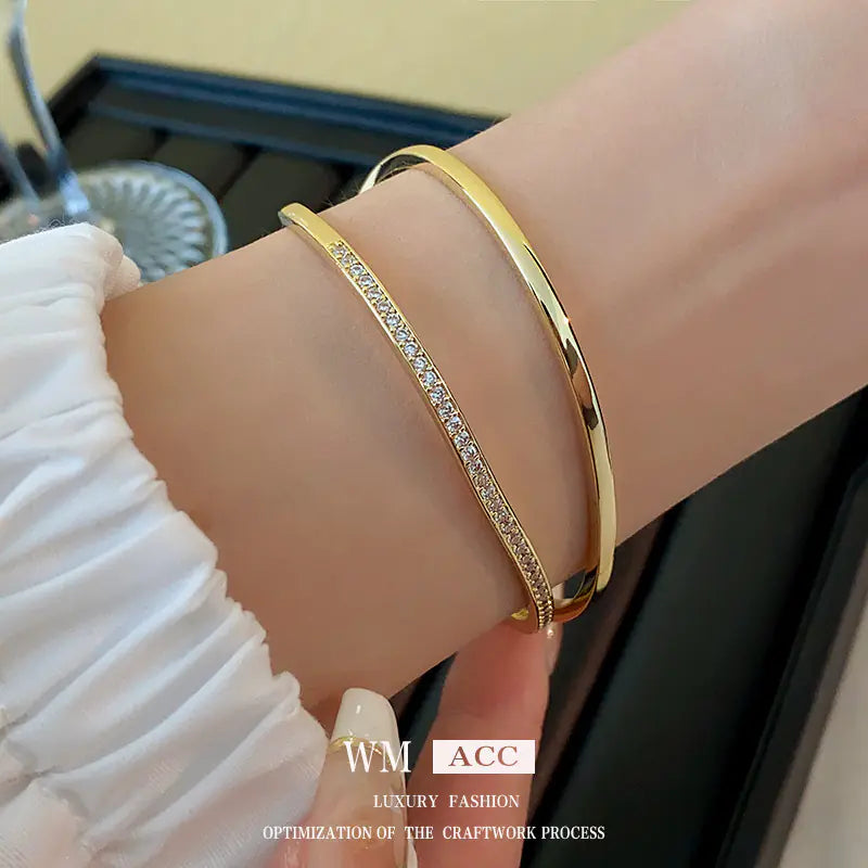 Gold-Plated Zirconia Open Bangle - Stylish Minimalist Design