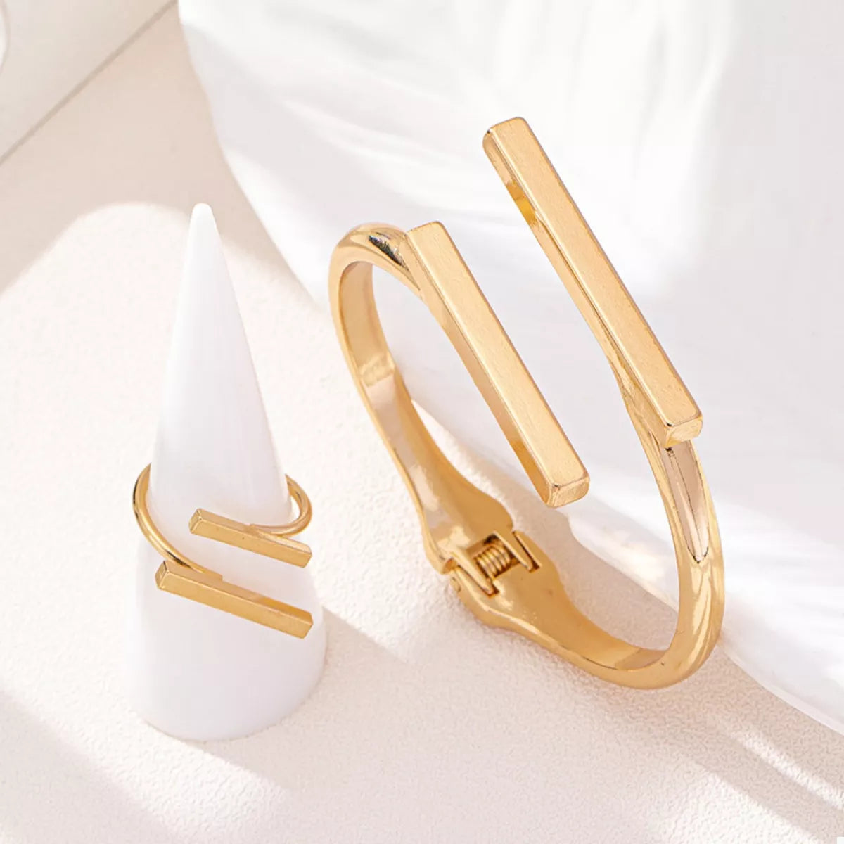 Adjustable 18K Gold-Plated Modern Bar Bracelet and Ring Jewelry Set