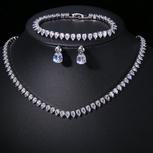 Women's Zircon Clavicle Chain Jewelry Set